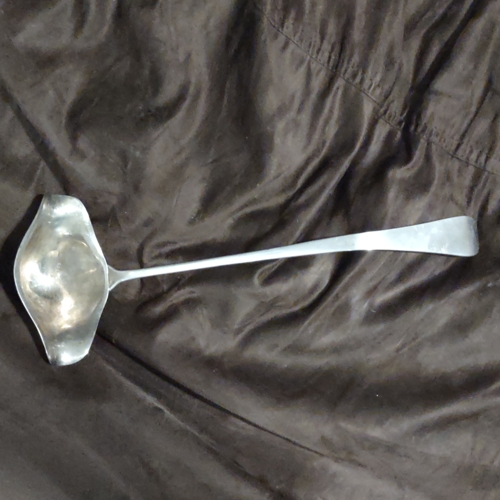 Late 1800s early 1900s ladle